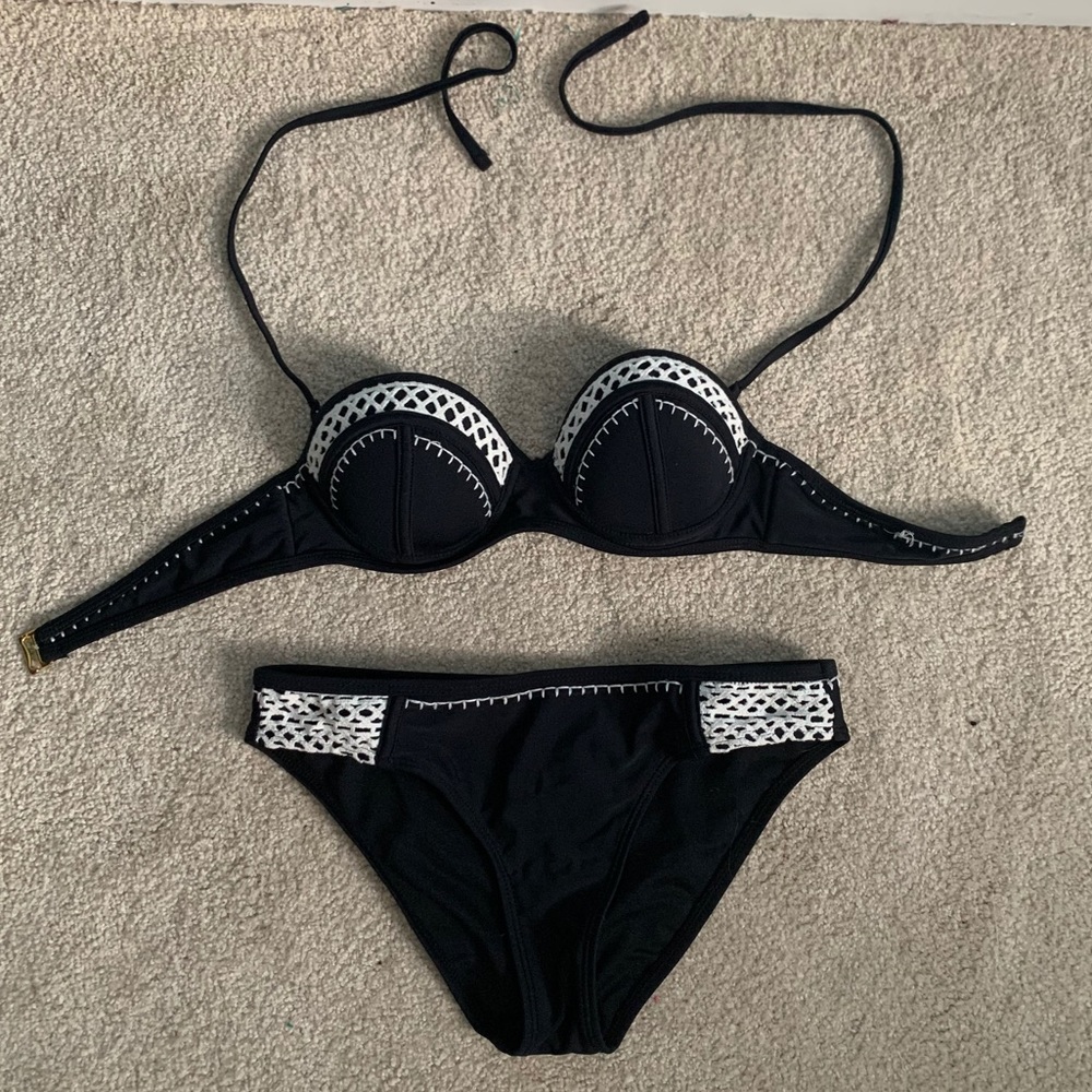 Black Cup Bikini